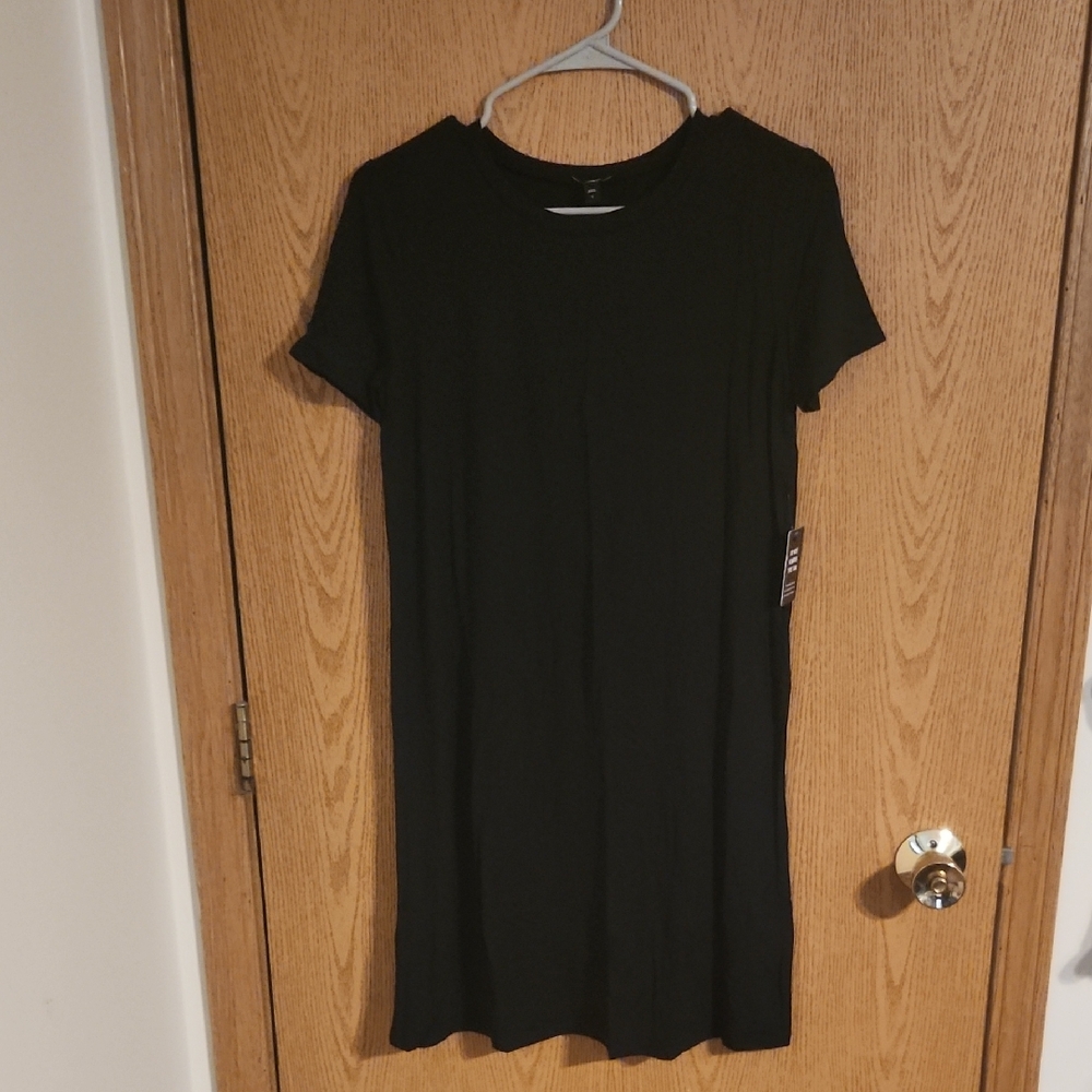 Black Short Sleeve Dress